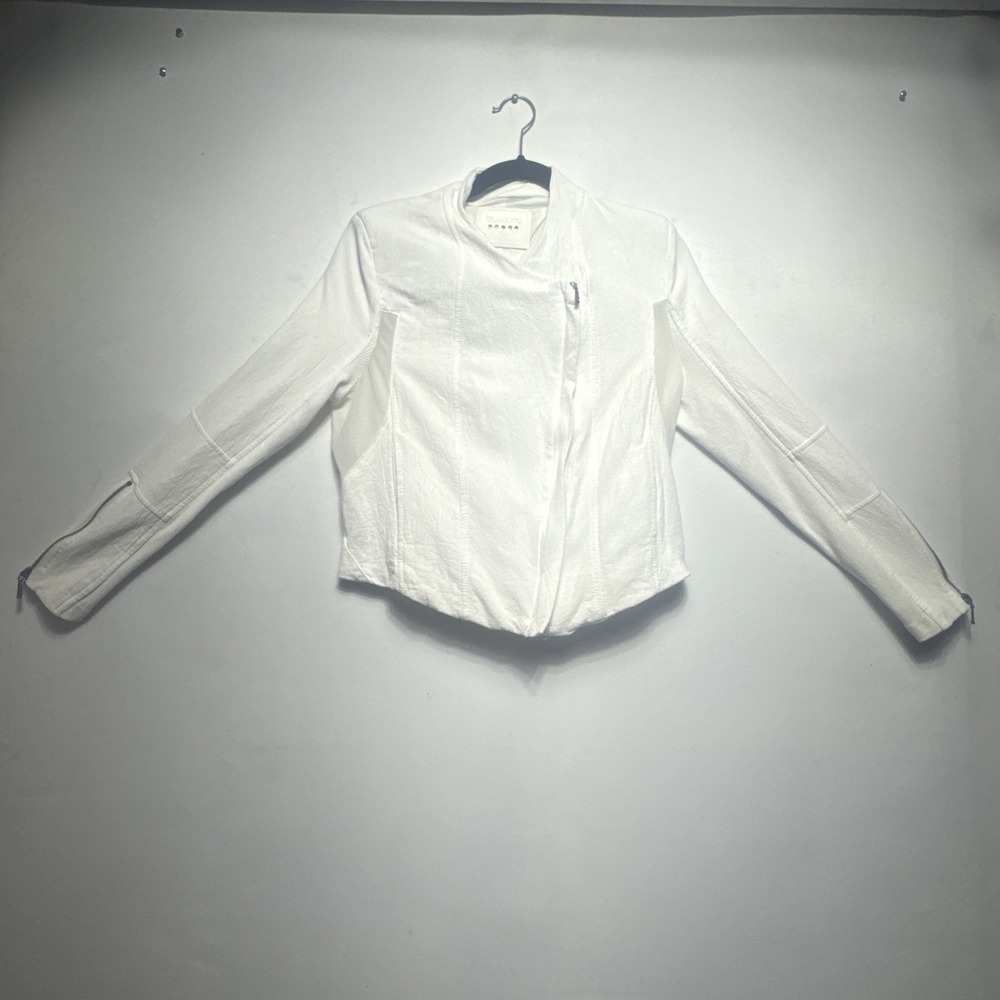 Blank NYC White Crepe Moto Jacket Size M Mesh Panels Long Sleeve Zip Close